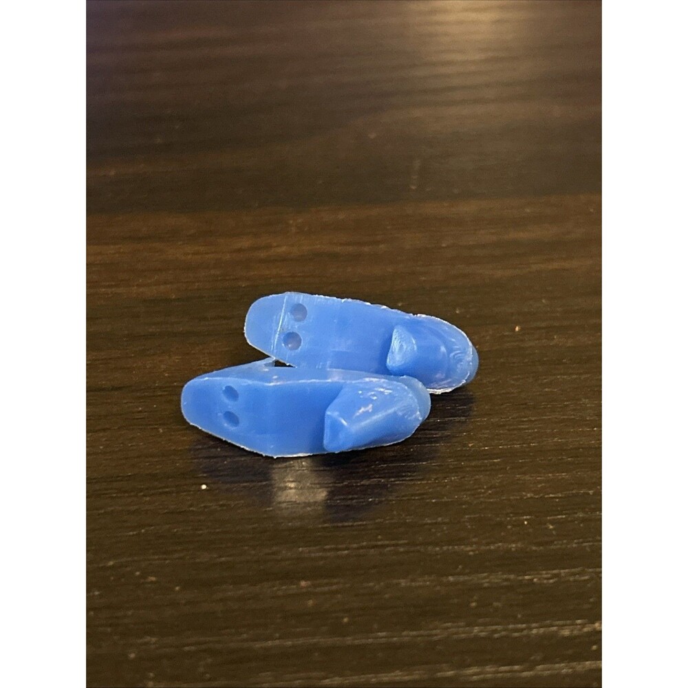 (2) Pair Vtg Barbie Doll Blue & Pink Pilgrim Heels Shoes 1960s Replacement Parts - Picture 10 of 13
